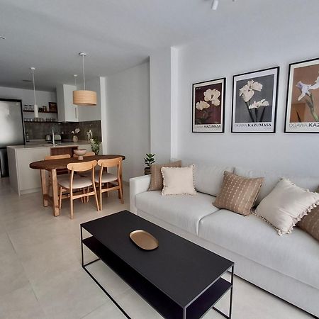 Bonito Apartamento De 2 Habitaciones Cerca De La Estacion Joaquin Sorolla Valencia Bagian luar foto